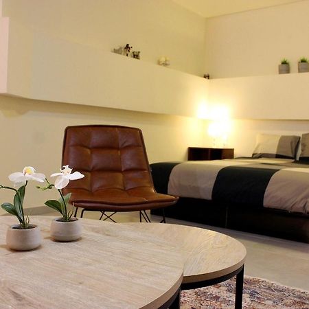 Homel Oasis Central Maisonette 3bd Garden Patio Kalampáka Buitenkant foto