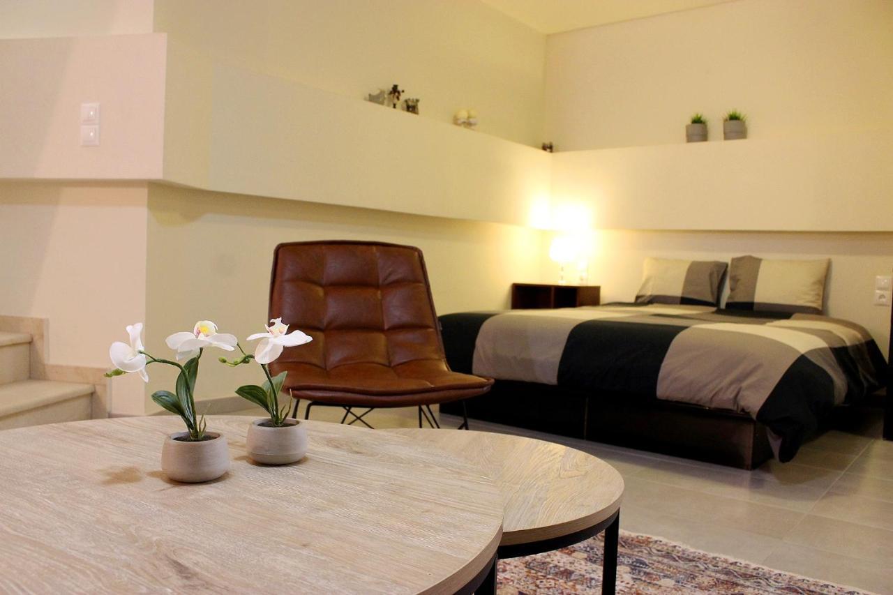 Homel Oasis Central Maisonette 3bd Garden Patio Kalampáka Buitenkant foto