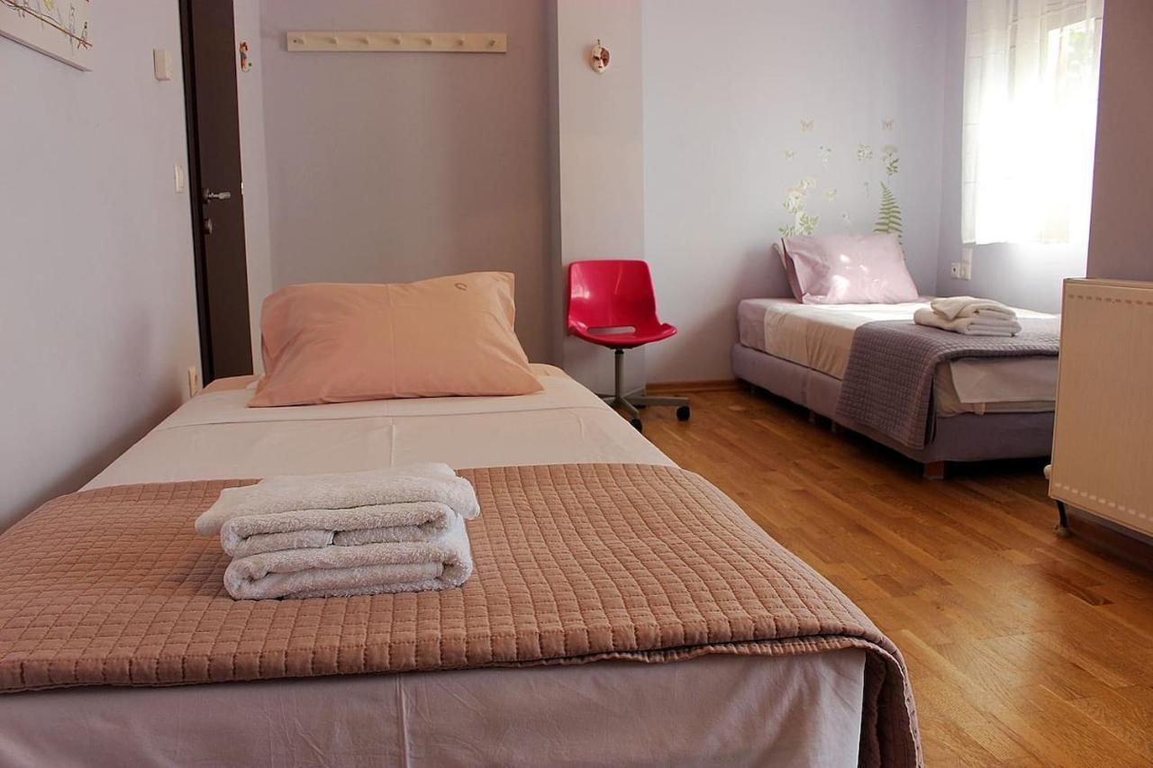Homel Oasis Central Maisonette 3bd Garden Patio Kalampáka Buitenkant foto