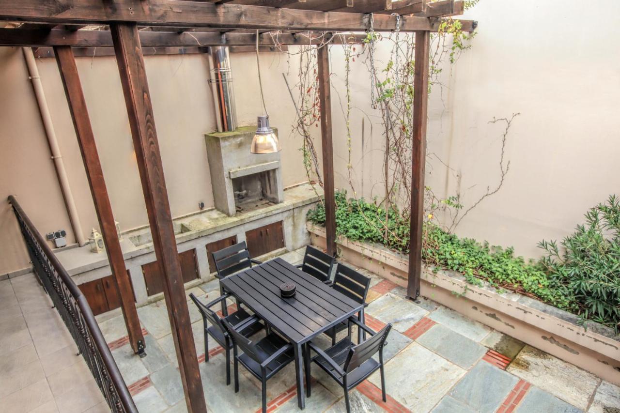 Homel Oasis Central Maisonette 3bd Garden Patio Kalampáka Buitenkant foto