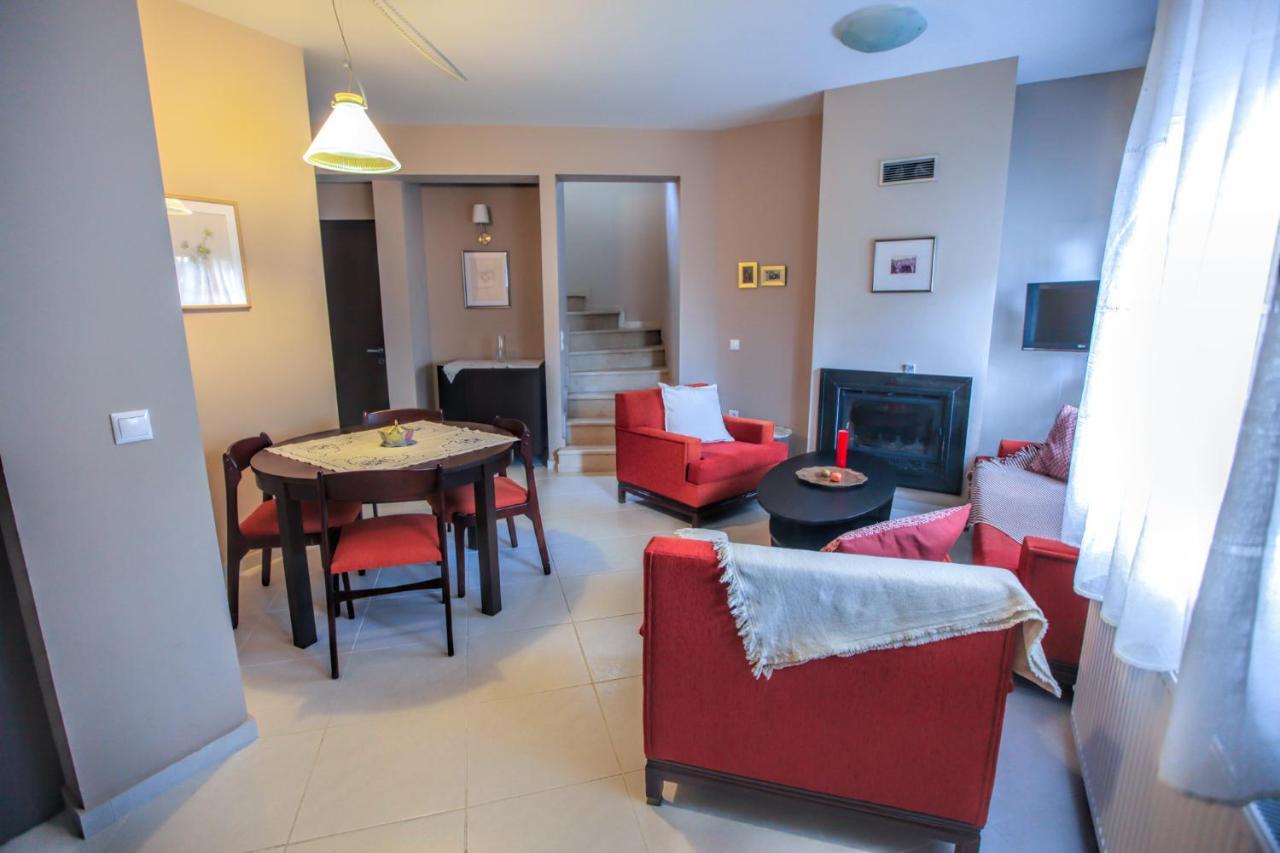 Homel Oasis Central Maisonette 3bd Garden Patio Kalampáka Buitenkant foto