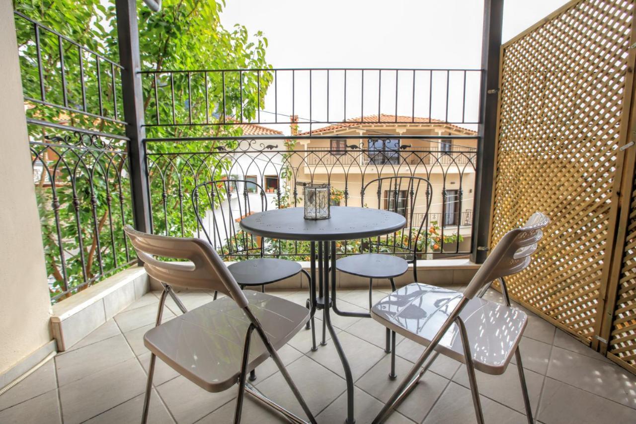 Homel Oasis Central Maisonette 3bd Garden Patio Kalampáka Buitenkant foto