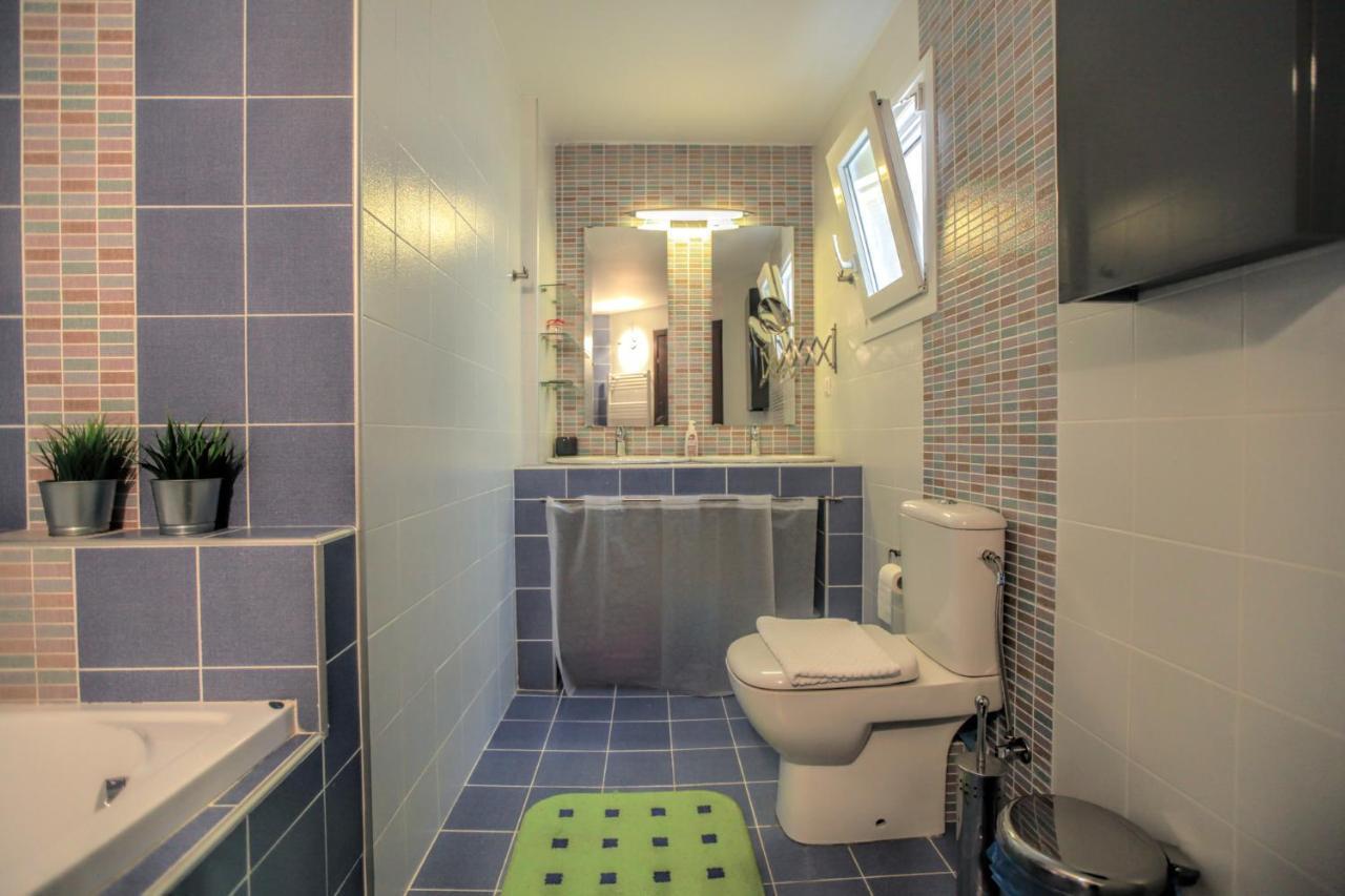 Homel Oasis Central Maisonette 3bd Garden Patio Kalampáka Buitenkant foto